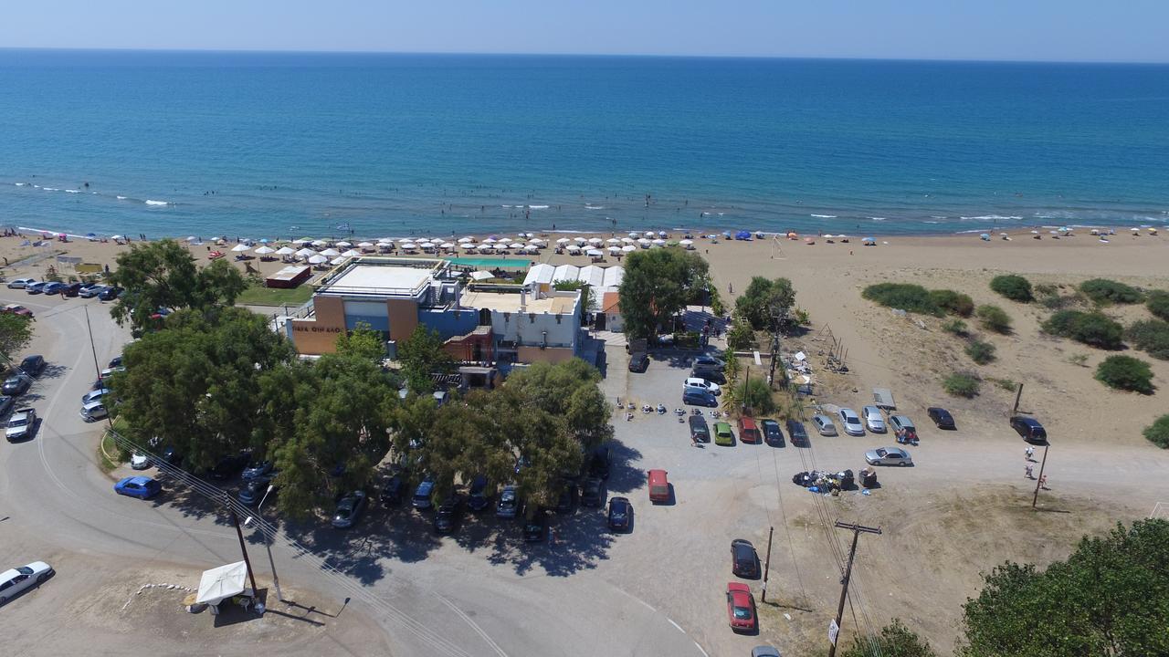 Panelma Villa Tranquil Coastal Retreat In Zacharo Tholon Exterior foto